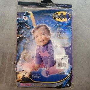 NWT Rubie's Batgirl Halloween Costume Cosplay Pink Purple Jumper Removable Cape